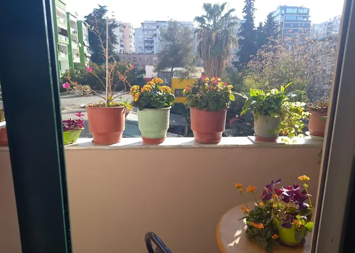 Apartament Tranquil Urban Space